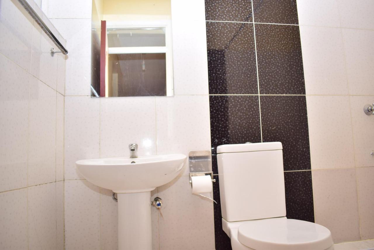 Elimurk Bnb Near Jkia N Sgr Nairobi Eksteriør bilde