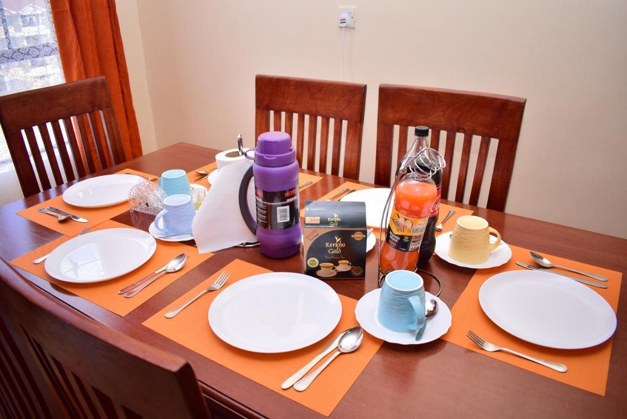 Elimurk Bnb Near Jkia N Sgr Nairobi Eksteriør bilde